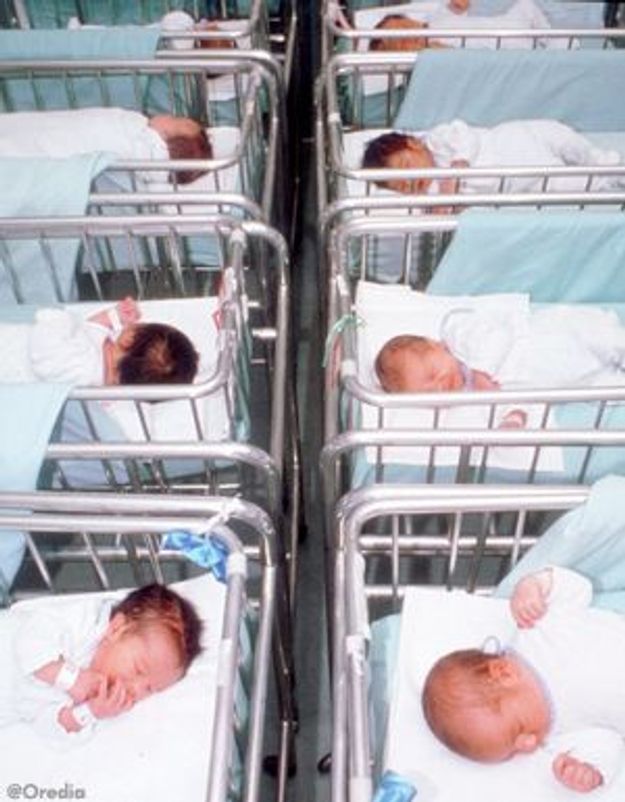 Bebes Echanges A La Naissance Elle