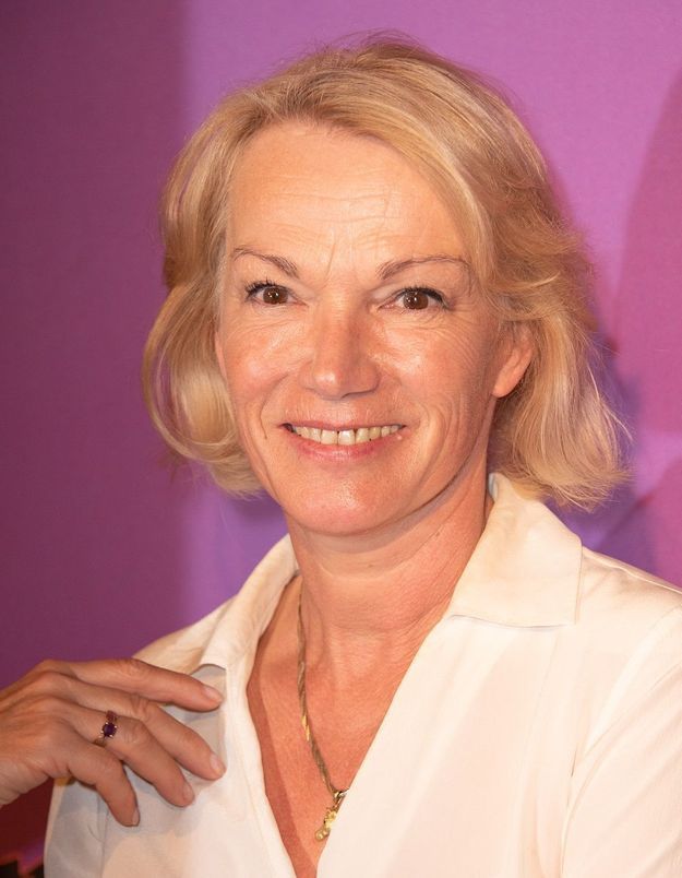 Brigitte Lahaie Persiste Si Le Regard Des Hommes Me Gene Je N Ai Qu A Ne Pas Mettre De Decollete Elle