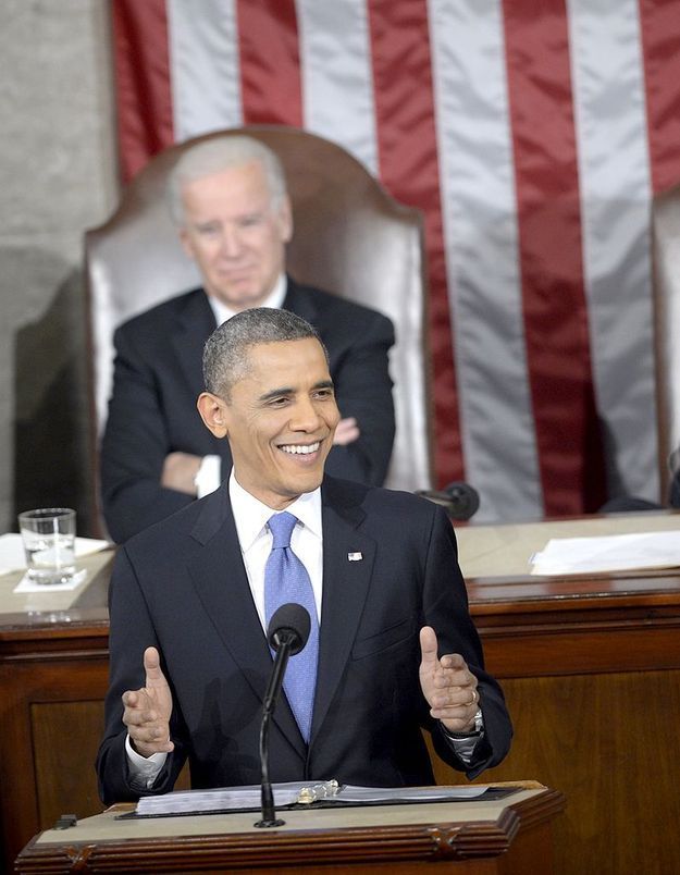 Contrôle des armes : Barack Obama réclame un vote 