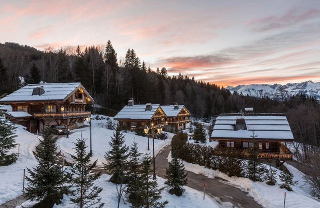 Chalet de montagne : les hôtels et locations déco où dormir cet hiver