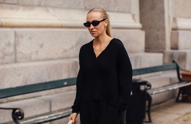 158 L'oeil de la styliste : « Mes épaules me donnent des complexes »