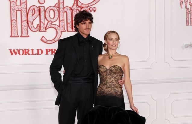Margot Robbie et Jacob Elordi, duo de charme à l’avant-première de « Hurlevent »