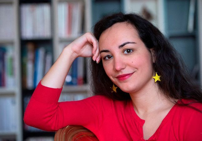 Les femmes dans la Société : parcours de ces femmes qui ...