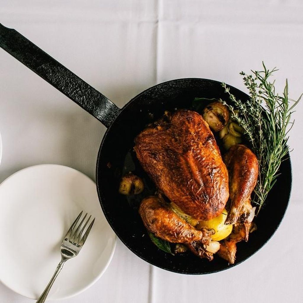 Que Boire Avec Un Poulet Rôti Au Four Quels vins boire avec du poulet ? - Accords Mets & Vins - Elle à Table