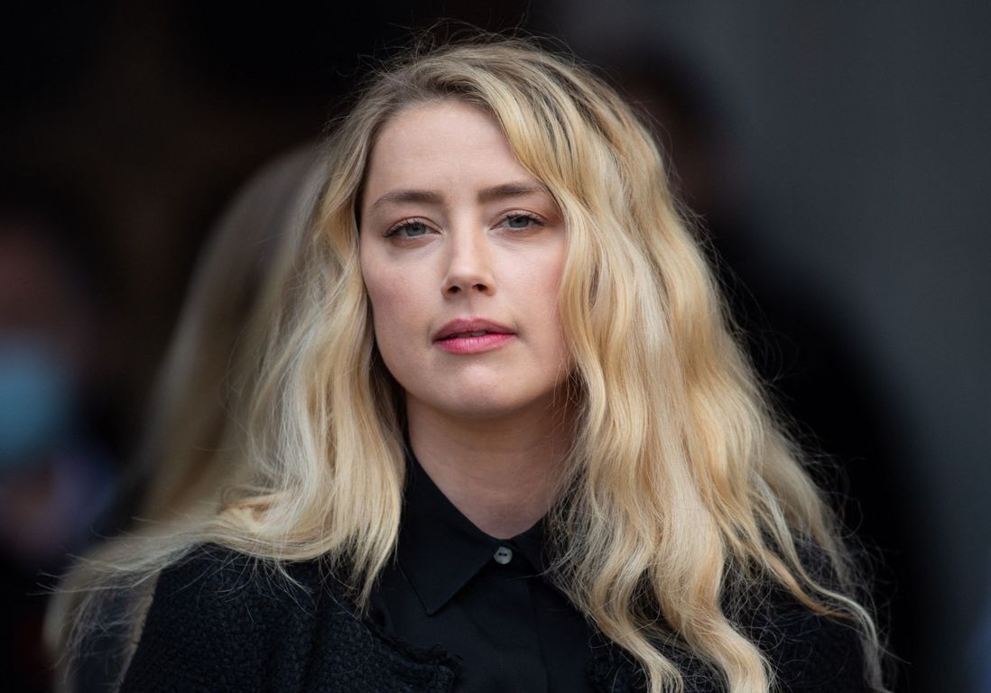 Amber Heard Prise De Poids Amber Heard : menacée de mort suite au verdict du procès - Elle