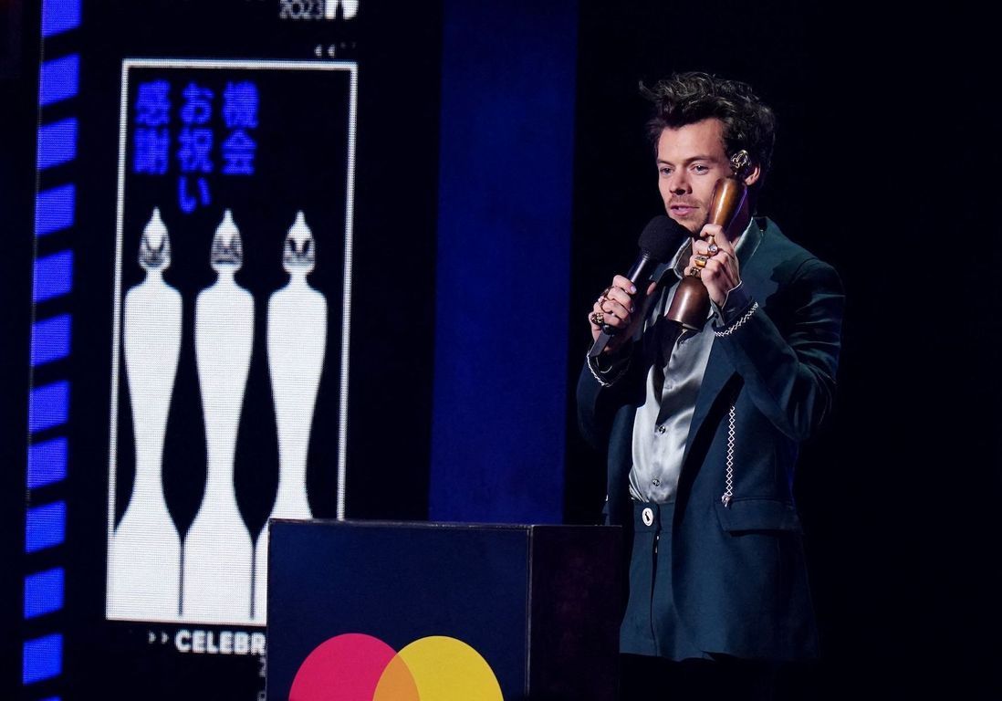 Harry Styles As It Was Parole Harry Styles aux Brit Awards : il répond aux critiques sur son statut de «  privilégié » - Elle