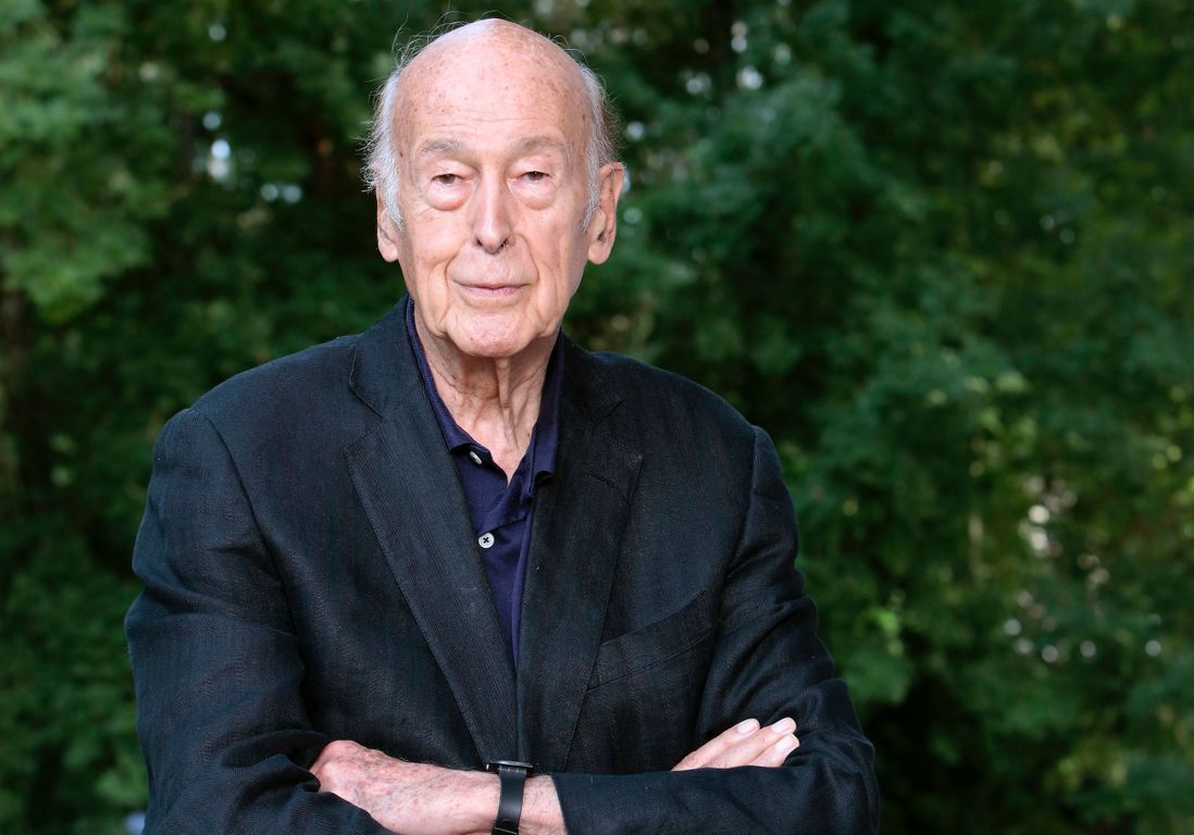 Valery Giscard D Estaing Accuse D Agression Sexuelle Par Une Journaliste Allemande Elle