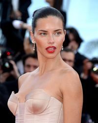 Adriana  Lima