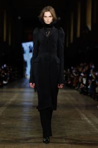Défilé Alexander Mcqueen Prêt à porter Automne-Hiver 2025-2026