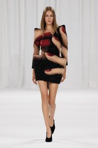 Défilé Balmain Prêt à porter Printemps-Eté 2025