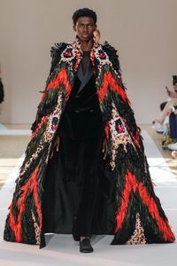 Défilé Elie Saab Haute Couture automne-hiver 2022-2023