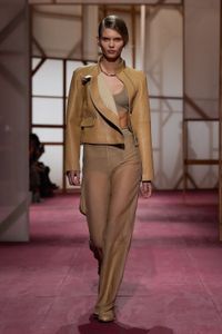 Défilé Hermès Prêt à porter Printemps-Eté 2025