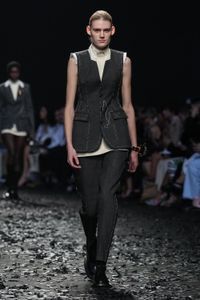 Défilé Moschino Prêt à porter Automne-Hiver 2025-2026