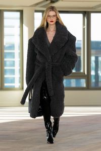 Défilé Stella Mccartney Prêt à porter Automne-Hiver 2025-2026