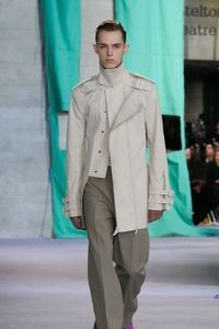 Défilé Burberry Prêt à porter Printemps-Eté 2025