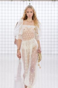 Défilé Chloé Prêt à porter Printemps-Eté 2025