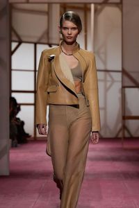 Défilé Hermès Prêt à porter Printemps-Eté 2025