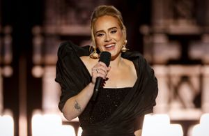 Le secret d’Adele pour rattraper son maquillage après avoir pleuré 