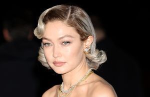 Le carré rose pastel de Gigi Hadid : l'inspiration cheveux la plus fun de la saison