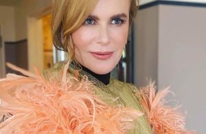 Roux flamboyant et frange, Nicole Kidman change radicalement de coupe de cheveux