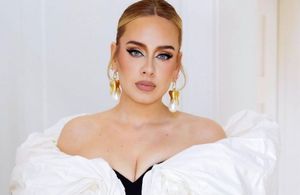 Adele dévoile son eye-liner préféré pour créer son make-up iconique