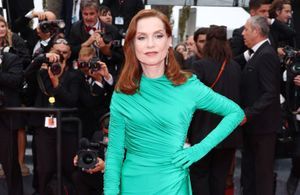 Les plus belles robes d'Isabelle Huppert à Cannes