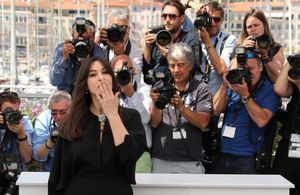 Cannes 2017: Monica Bellucci, sublime maîtresse de cérémonie