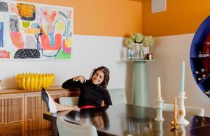 Leandra Medine nous ouvre les portes de son appartement new-yorkais arty et coloré 