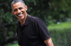 Barack Obama : Il est fan d’Anne Hathaway !