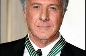 Dustin Hoffman récompensé à Paris