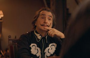 Édouard Baer dans le film de Quentin Dupieux : « Je suis entré dans la folie de Dalí »