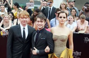 Harry Potter : Tom Felton dévoile le drôle de jeu auquel il jouait avec Daniel Radcliffe et Emma Watson pendant le tournage !