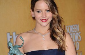 Jennifer Lawrence récompensée aux SAG Awards