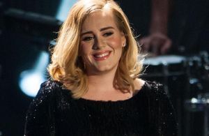 Adele : son album « 25 » se place en tête des ventes en 2015