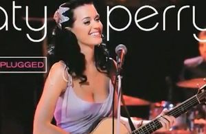 Katy Perry réinterprète son tube « I kissed a girl » version jazzy