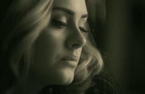 Adele : les parodies du clip de Hello se multiplient