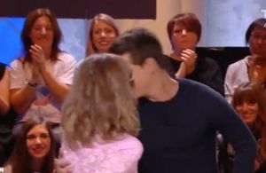 Martin Weill et Louise Bourgoin, leur flirt à l'écran continue : « Embrassez-vous ! » 