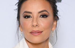 Pour ses 50 ans, Eva Longoria prend la pose et dévoile une silhouette sculpturale 