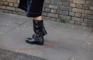 sandro boots femme