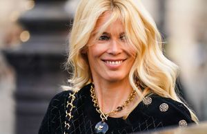 A 54 ans, Claudia Schiffer est l'égérie star de la campagne Chloé