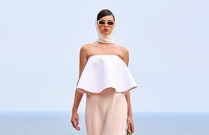 Deva Cassel : la fille de Monica Bellucci envoûte le podium de Jacquemus à Capri
