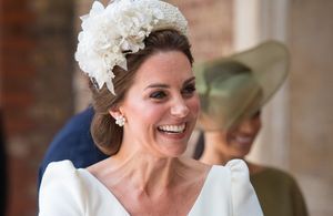 Kate Middleton : pourquoi portait-elle (encore) une robe Alexander McQueen pour le baptême de Louis ?