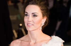 Kate Middleton aux Baftas : sa sublime robe de princesse et son clin d’œil à Lady Di