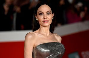 Le sac fétiche d’Angelina Jolie est signé de cette marque française 