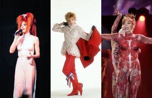 Mylène Farmer : ses costumes de scène les plus extraordinaires