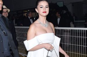 Selena Gomez : Saurez-vous deviner à quelle célèbre actrice son look rend hommage ?