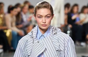 Gigi Hadid : ses conseils pour maîtriser l’art du layering