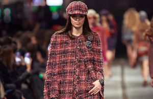 Défilé Chanel Métiers d'arts : le tweed dans tous ses états