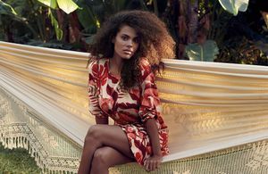 L’instant mode : Tina Kunakey, solaire pour la nouvelle campagne H&M x Johanna Ortiz