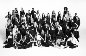VIDÉO - Divas disco : Zara fait chanter du Donna Summer à 50 mannequins stars